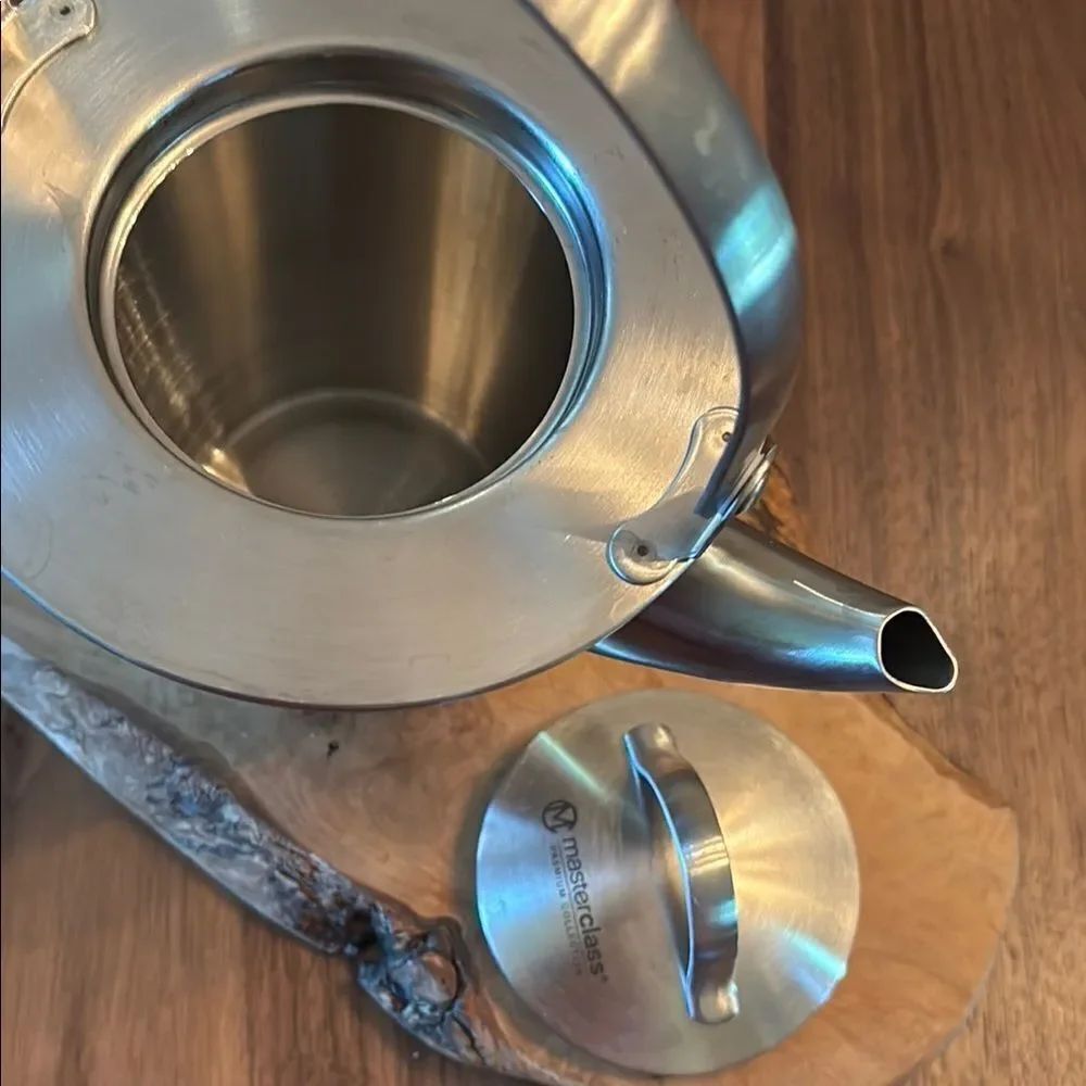 Masterclass Premium Collection Stainless Steel Double Walled Tea Pot - Picture 4 of 6